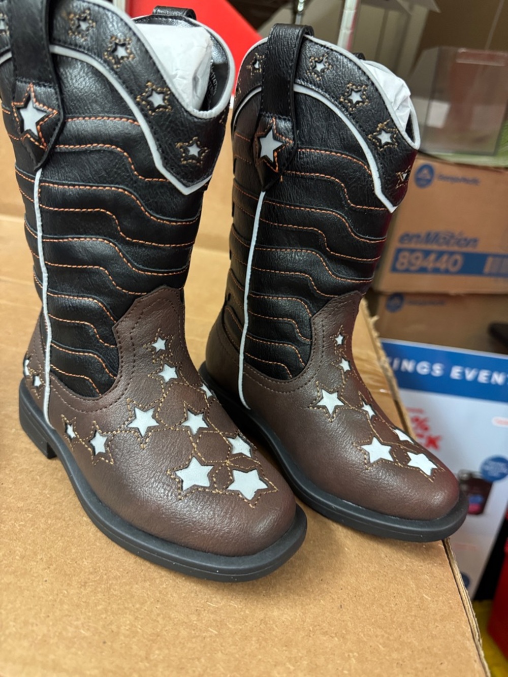 PatPat Brown and Black Star Appliqué Kids Western Boots